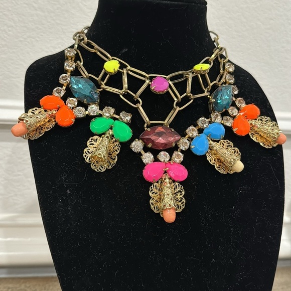 COLOURFUL BIG NECKLACE - Picture 6 of 7